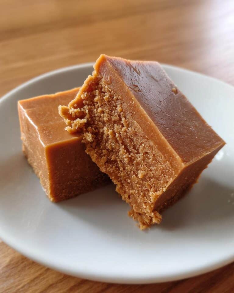 White Chocolate Gingerbread Fudge