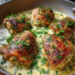 Creamy Garlic Chicken Skillet