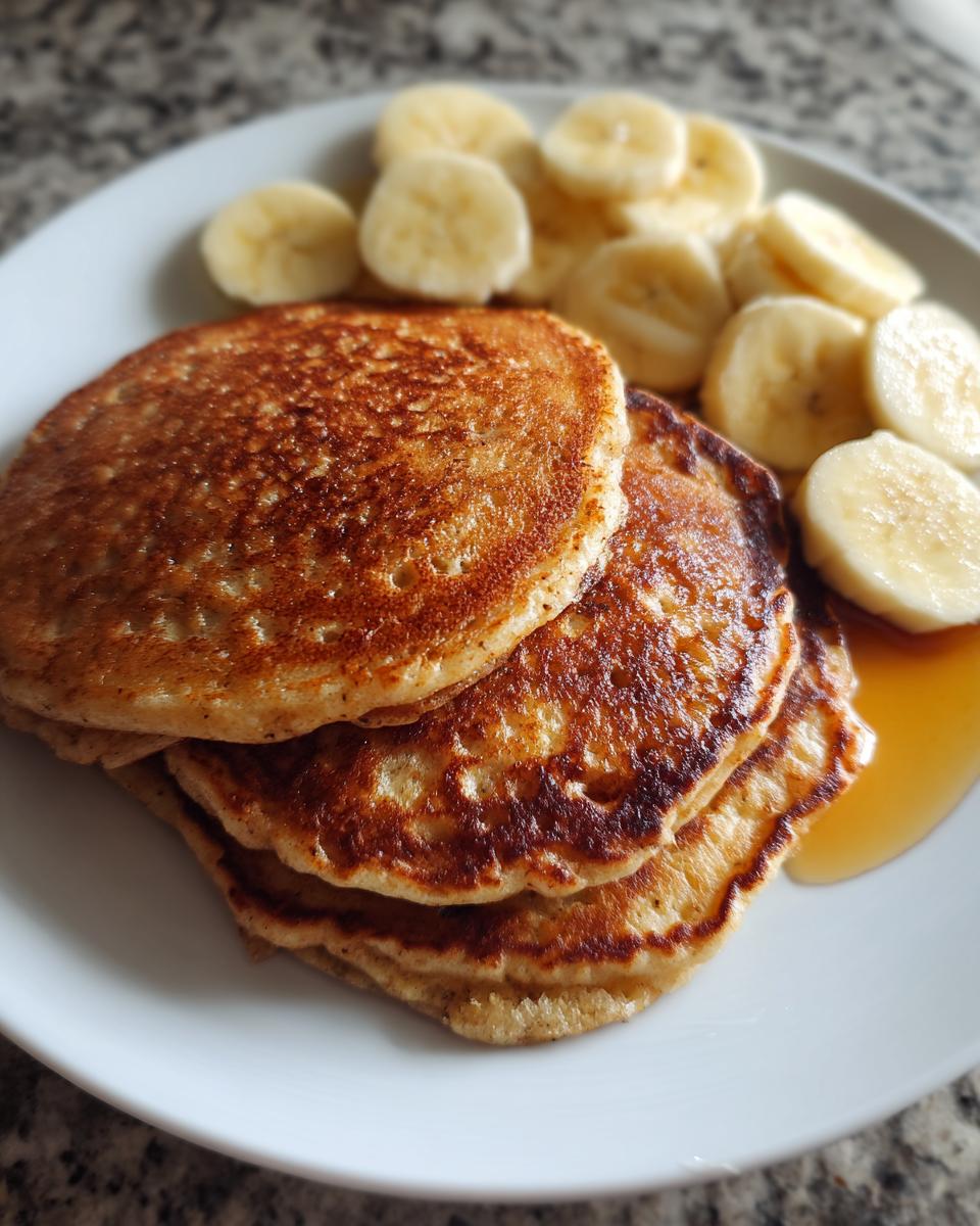 Banana Oat Pancakes (No Flour, No Sugar) - detail 2