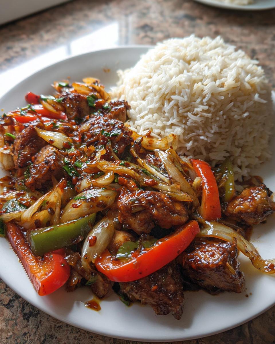 Juicy Chicken Thigh Stir-Fry with Garlic Sauce - detail 1