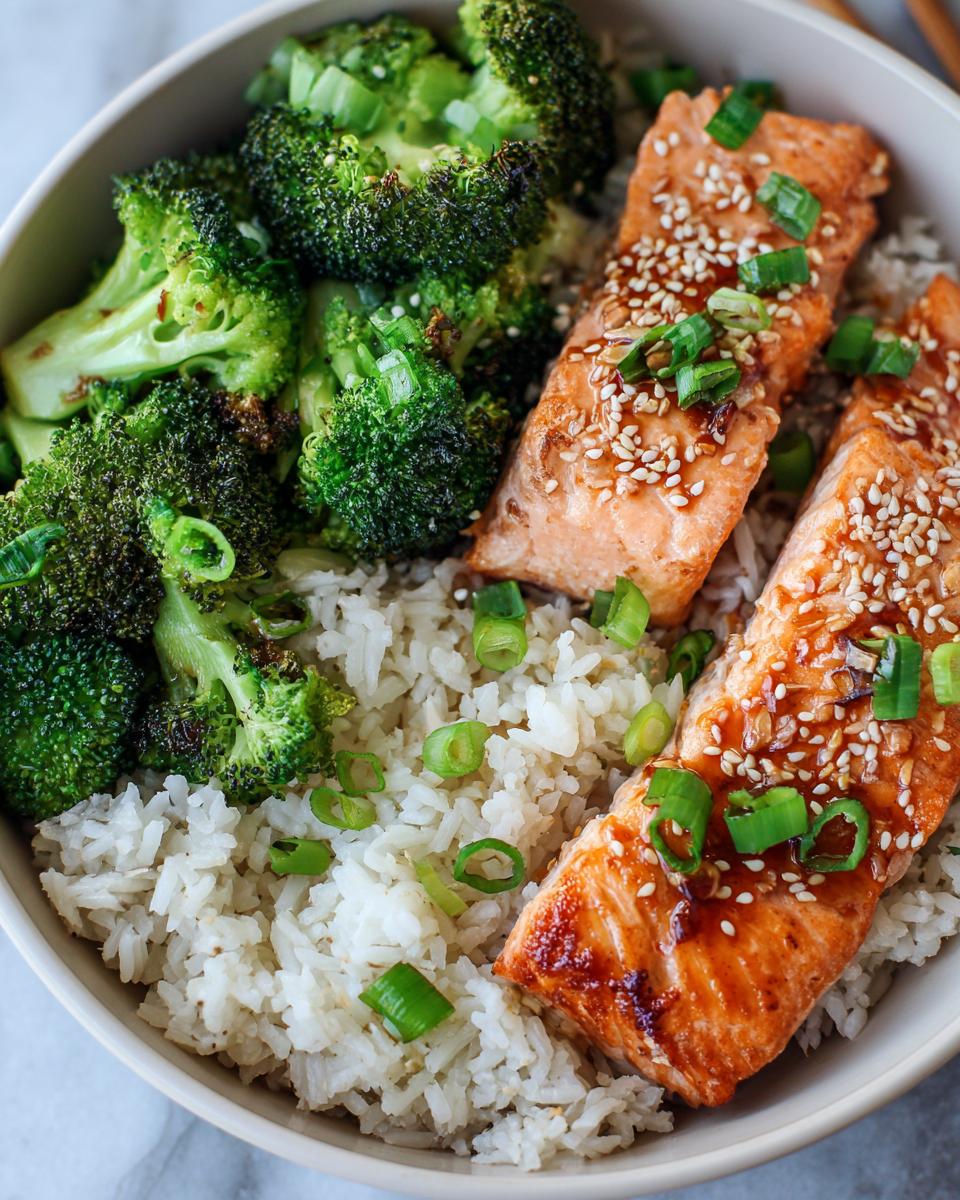 Honey Garlic Salmon Bowl - detail 1