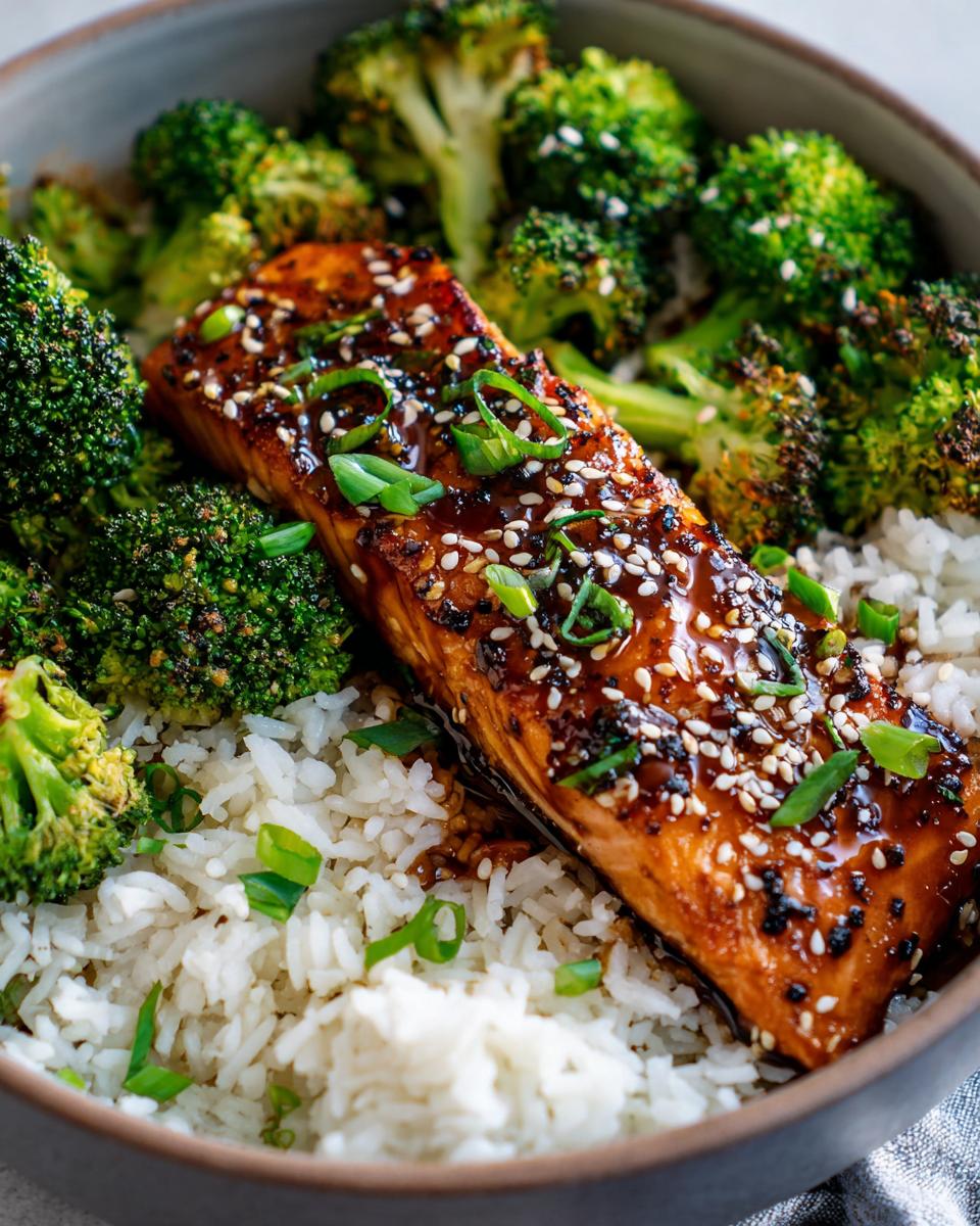 Honey Glazed Salmon Rice Bowl - detail 2
