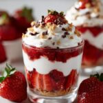 mini strawberry dessert