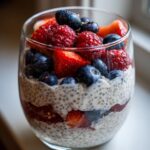 greek yogurt chia pudding berries