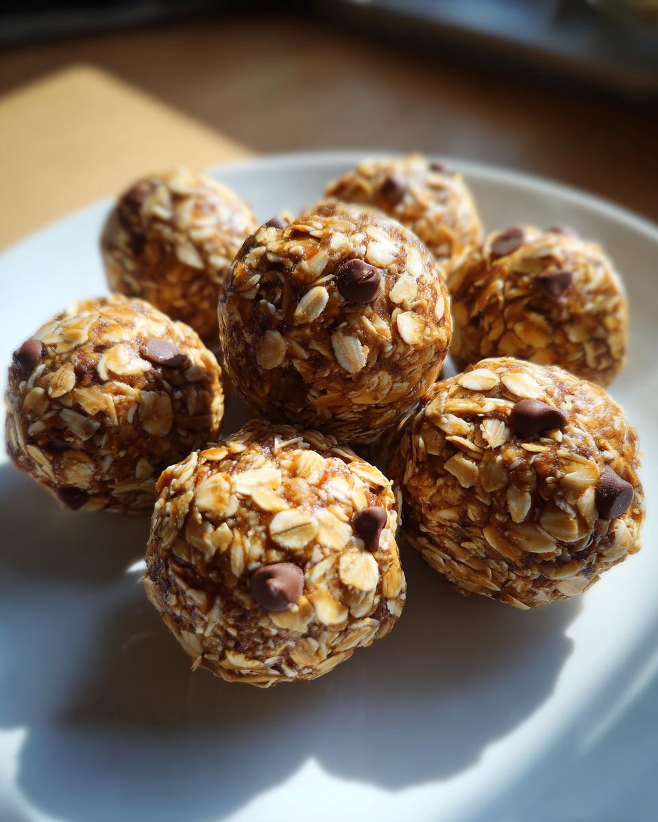 *No Bake Peanut Butter Oatmeal Energy Balls*: 1 Recipe to LOVE! 4 no bake peanut butter oatmeal energy balls - detail 1