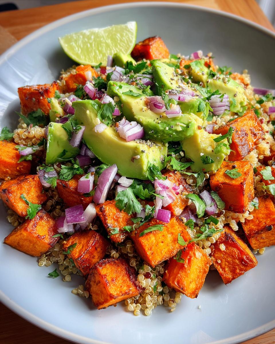 roasted sweet potato avocado quinoa bowl - detail 2